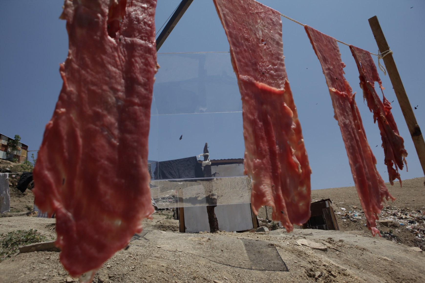 Miguel &Aacute;ngel R&iacute;os Video shooting THE GHOST OF MODERNITY lixiviados