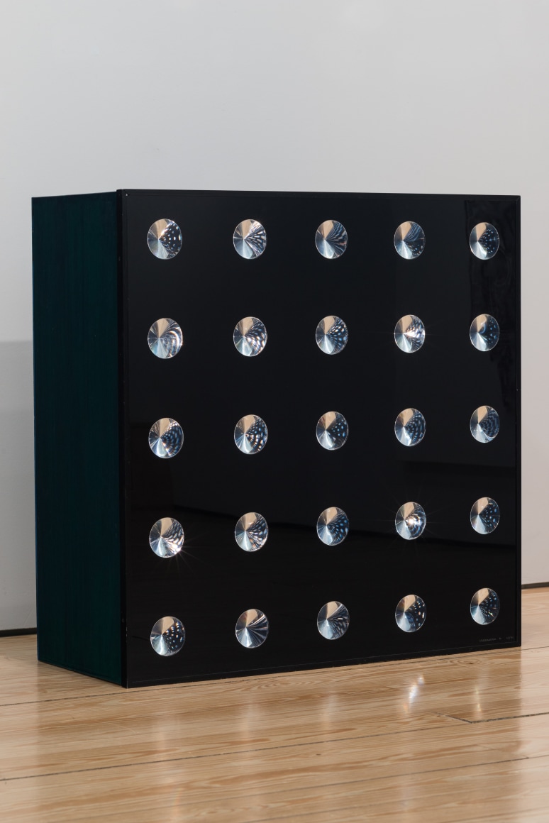 Gregorio Vardanega, Diffraction spectrale IV &ldquo;Diamants&rdquo;, 1965, 1994. Plexiglas, wood, glass discs, light bulbs, motor, 31 5/8 x 31 3/4 x 12 7/8 in. (80.3 x 80.5 x 32.7 cm.)