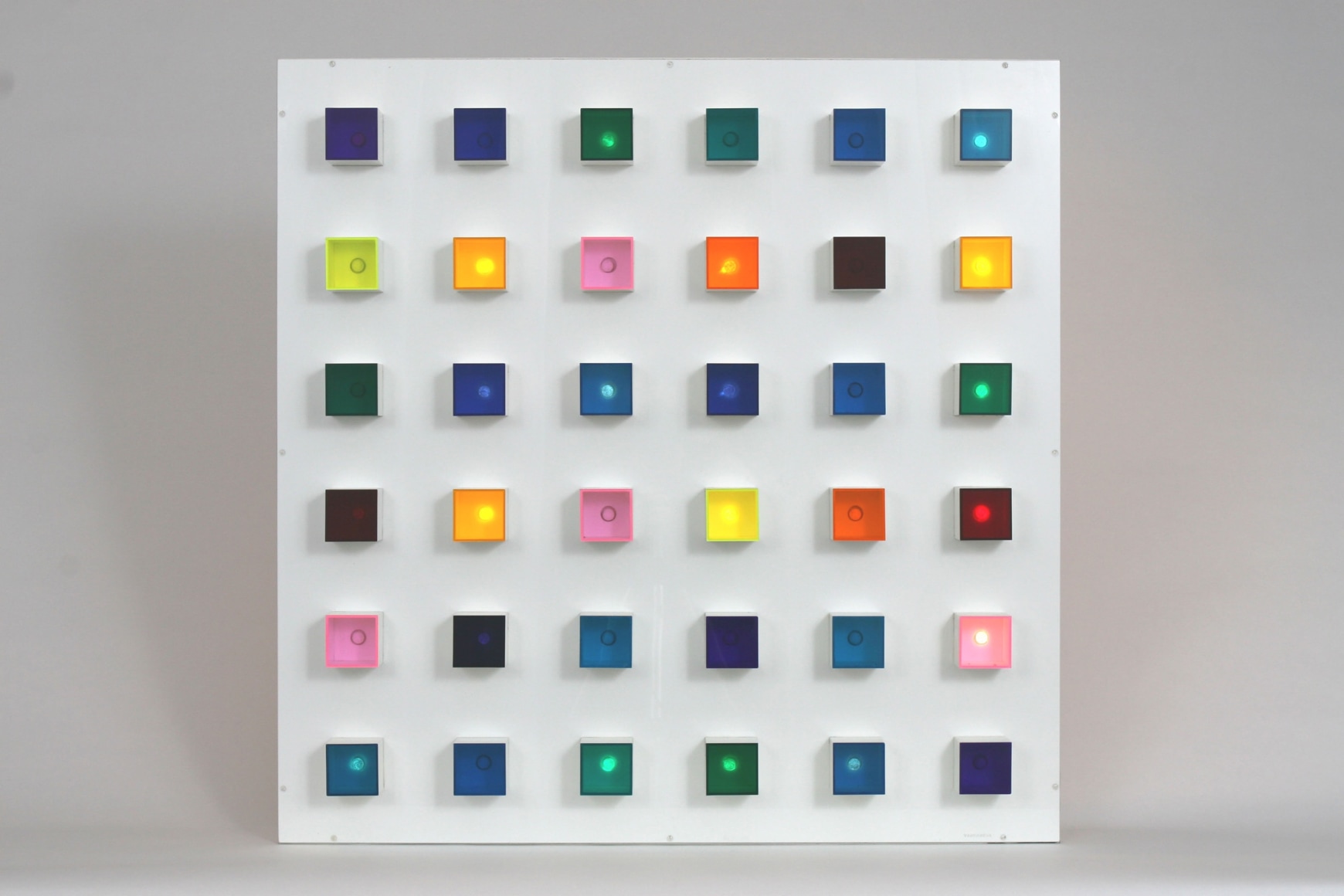 Gregorio Vardanega, Polychromie Electronique 1, 1965-70. Plexiglas, wood, light bulbs, motor, 39 5/8 x 39 1/2 x 7 5/8 in. (100.6 x 100.2 x 19.5 cm.)