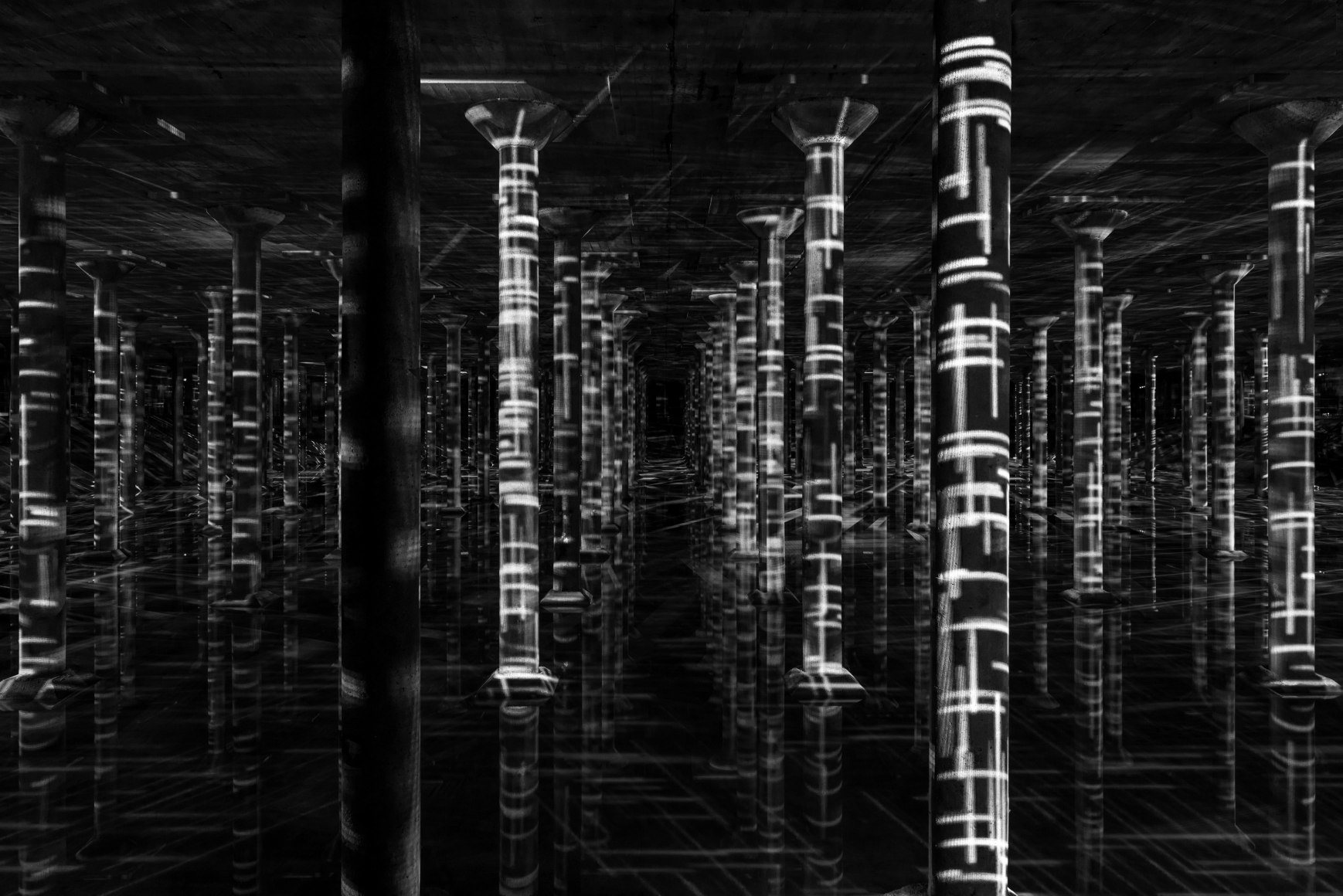 Rain: Magdalena Fern&aacute;ndez. Video Installation 2iPM009 from the series Mobile Paintings, 2009