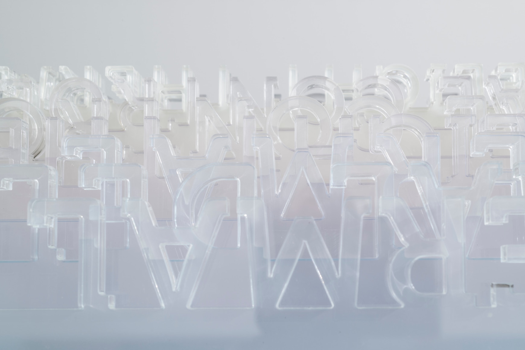 Ana Mar&iacute;a Tavares,&nbsp;C&aacute;psulas&nbsp;Ed. 2/3 [from the series Antigas Ternuras], detail, 2010. Crystal and colored acrylic, stainless steel and aluminum, 18 1/8 x 76 3/4 x 5 3/4 in. (46 x 194.9 x 14.6 cm.)