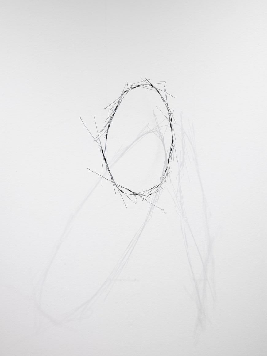 GEGO - Gertrud Goldschmidt, Dibujo sin papel N&ordm; 21, 1979. Steel, wire and metal joints, Diameter = 19 5/8 in. (50 cm.)