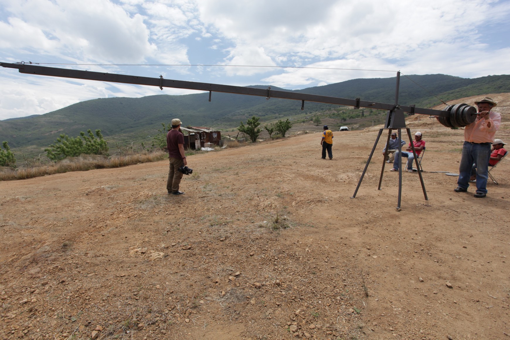 Miguel Angel R&iacute;os shooting&nbsp;The Ghost of Modernity Lixiviados and Untitled in Saachila, Oaxaca, Mexico, 2012