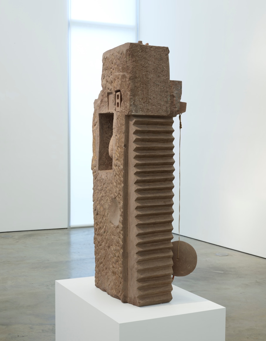 Gonzalo Fonseca, Ventana, 1974. Sandstone, 44 11/16 x 19 1/2 x 12 1/2 in. (113.5 x 49.5 x 31.8 cm.)