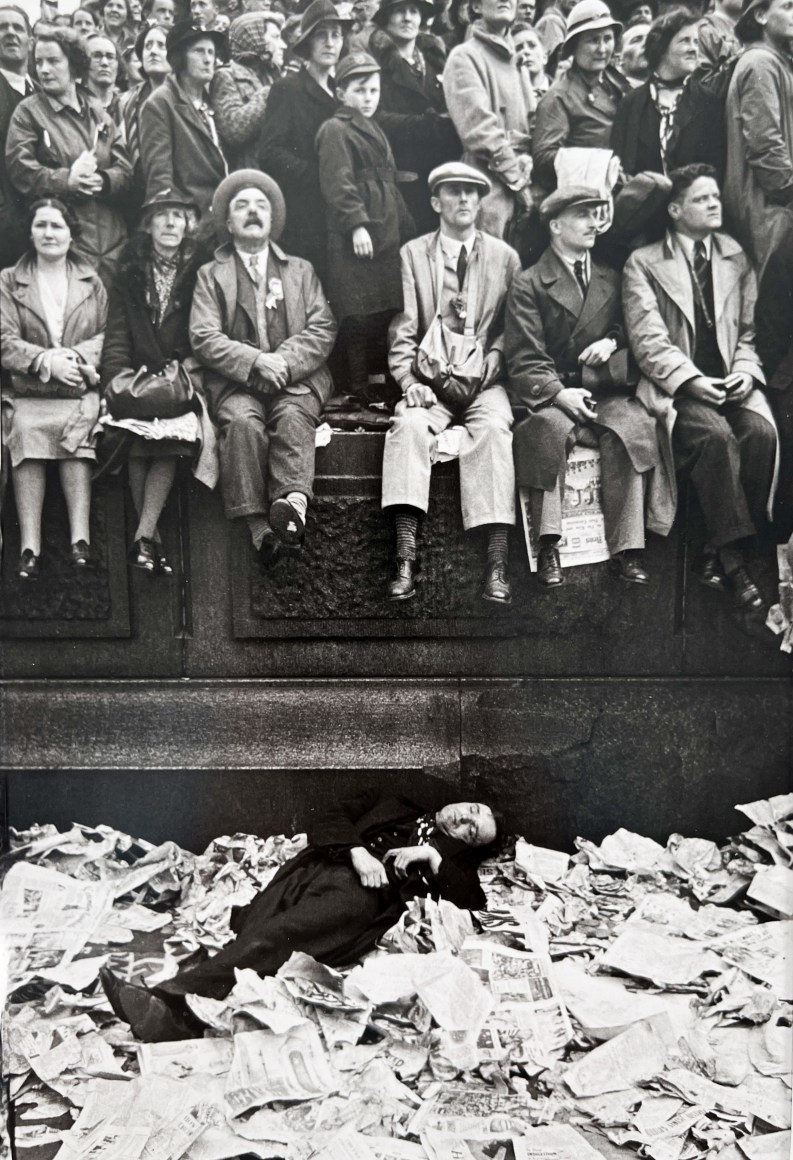 Henri Cartier-Bresson, Coronation of King George VI, Trafalgar Square, 1937