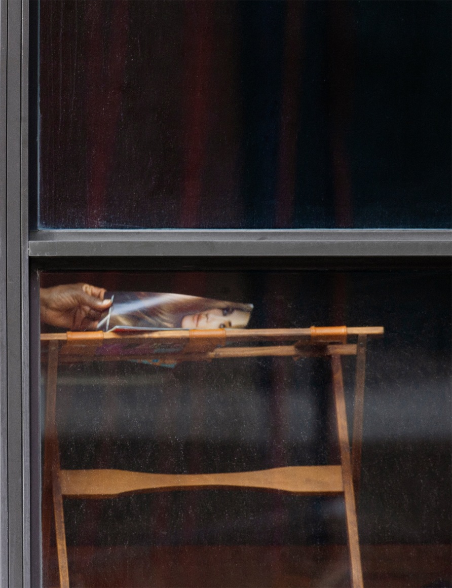 Arne Svenson , Neighbors #61, 2012/2022