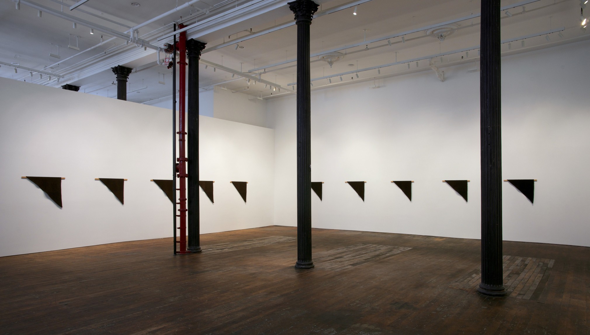 Helen Mirra: Waulked, – installation view 1