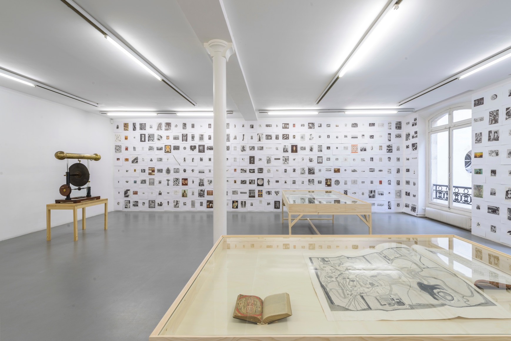 Matt Mullican: Collecting for the studio - Collecting 1959-2013 – installation view 11