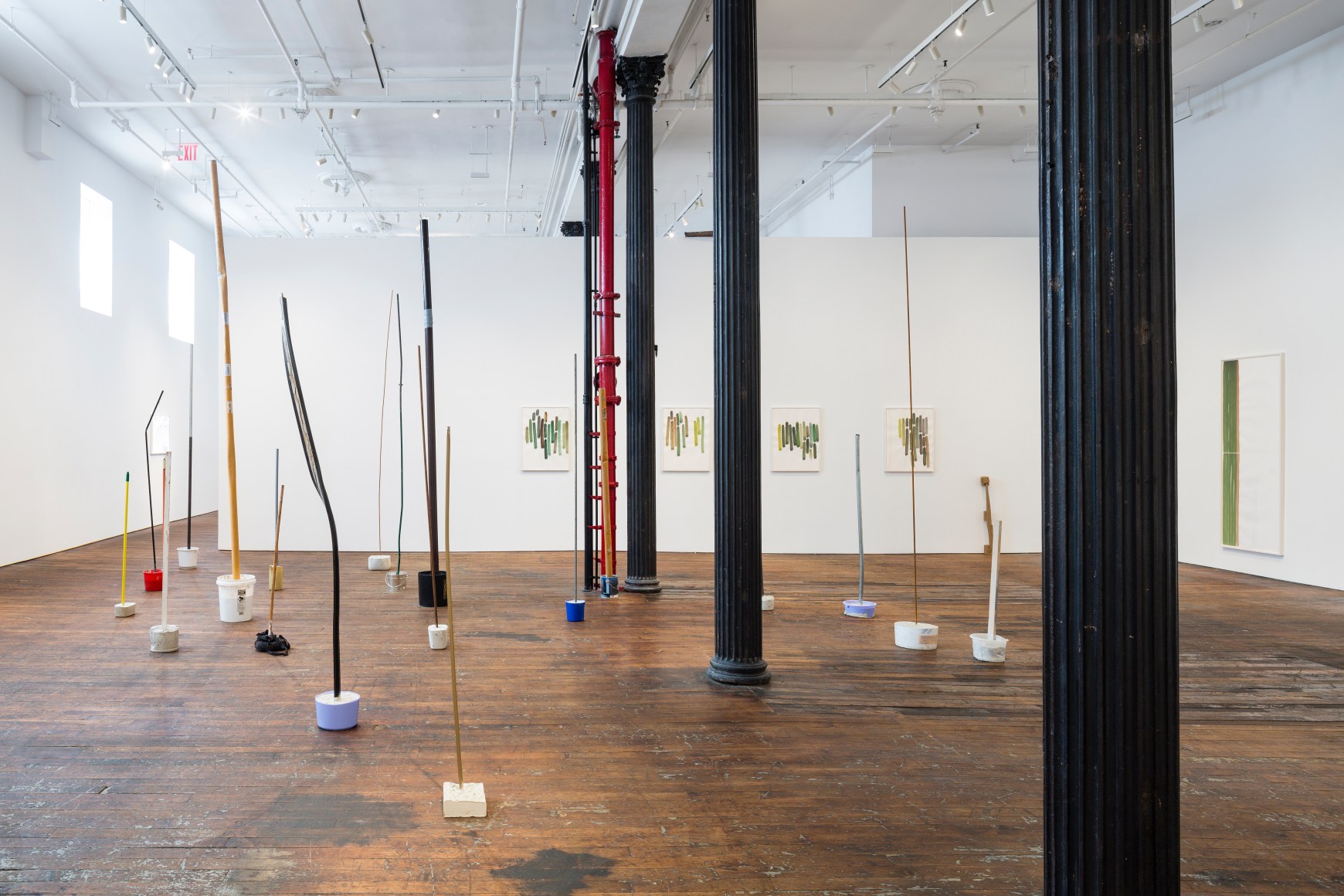 Silvia Bächli / Eric Hattan: between windows – installation view 15