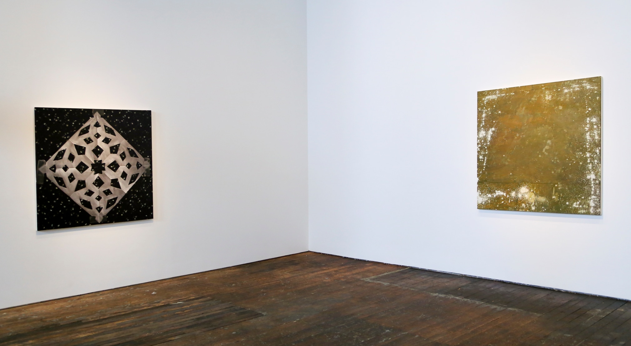 Catherine Murphy: Recent Work – installation view 3