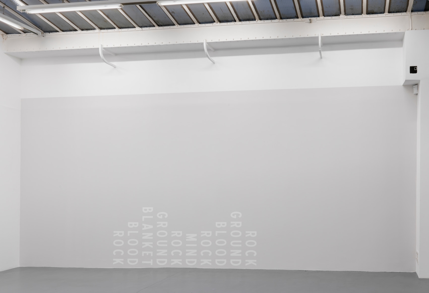 Helen Mirra: Conscience de pierre – installation view 13