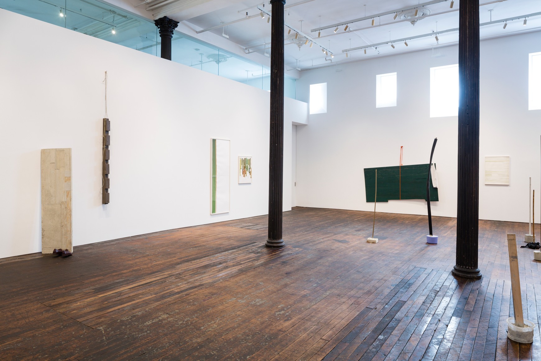 Silvia Bächli / Eric Hattan: between windows – installation view 18