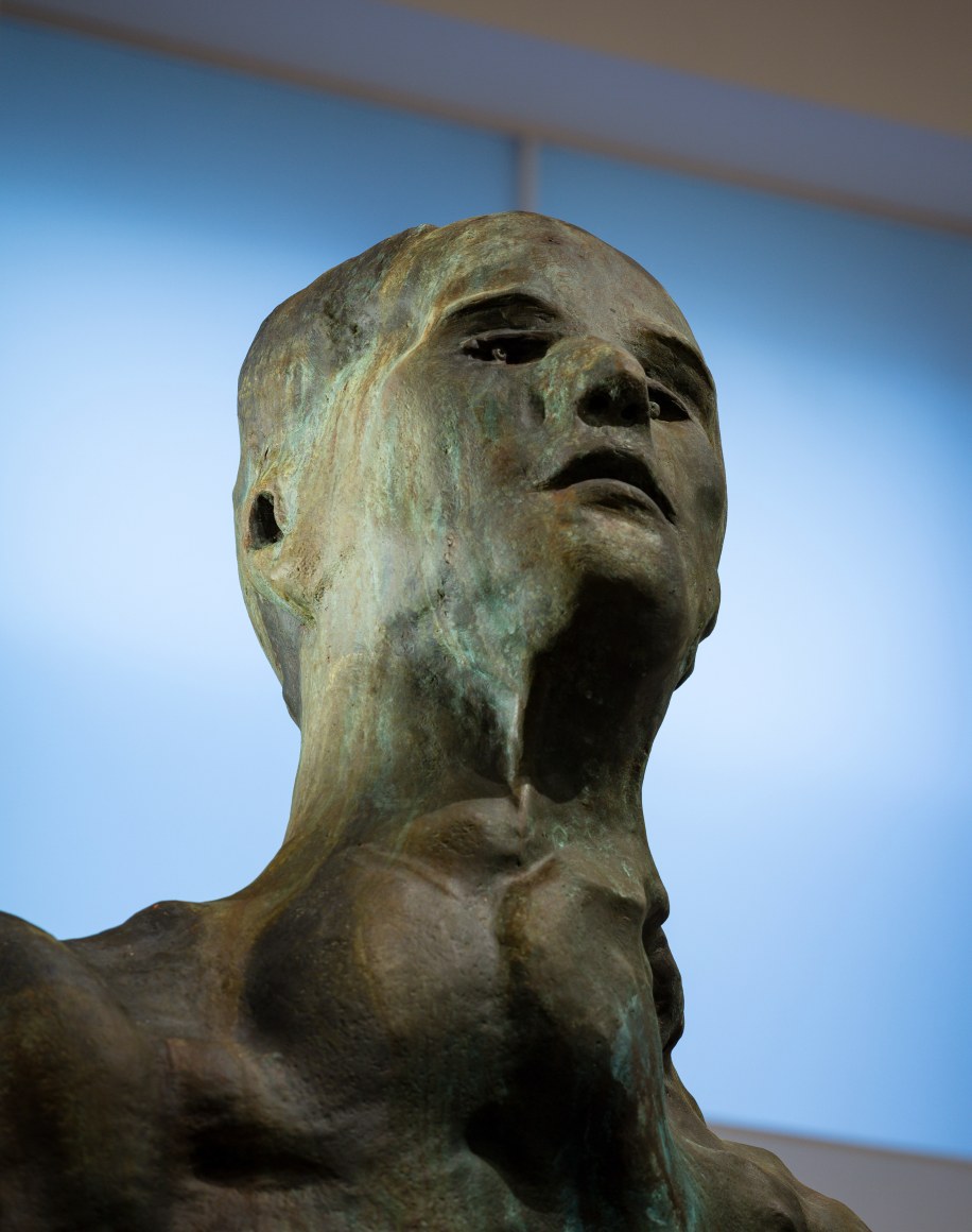 Thomas Schütte, Mann im Wind I (detail)