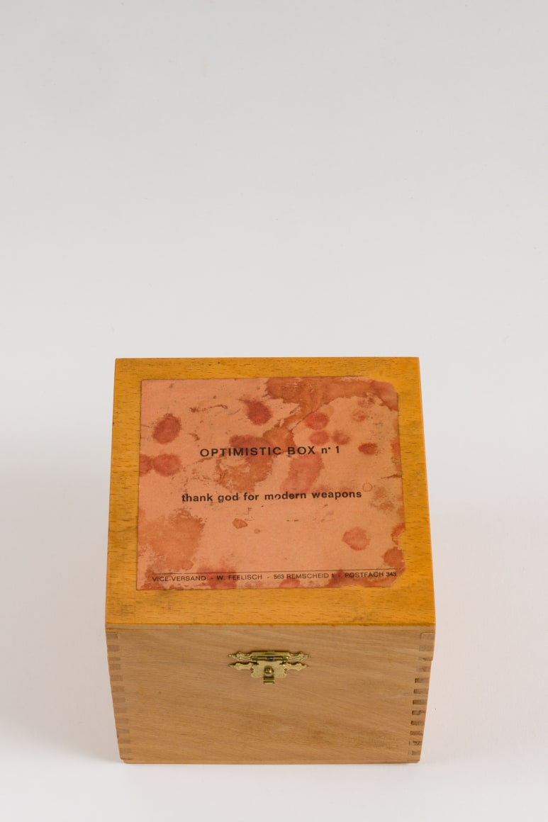 Robert Filliou Optimistic box n°1 (detail) 