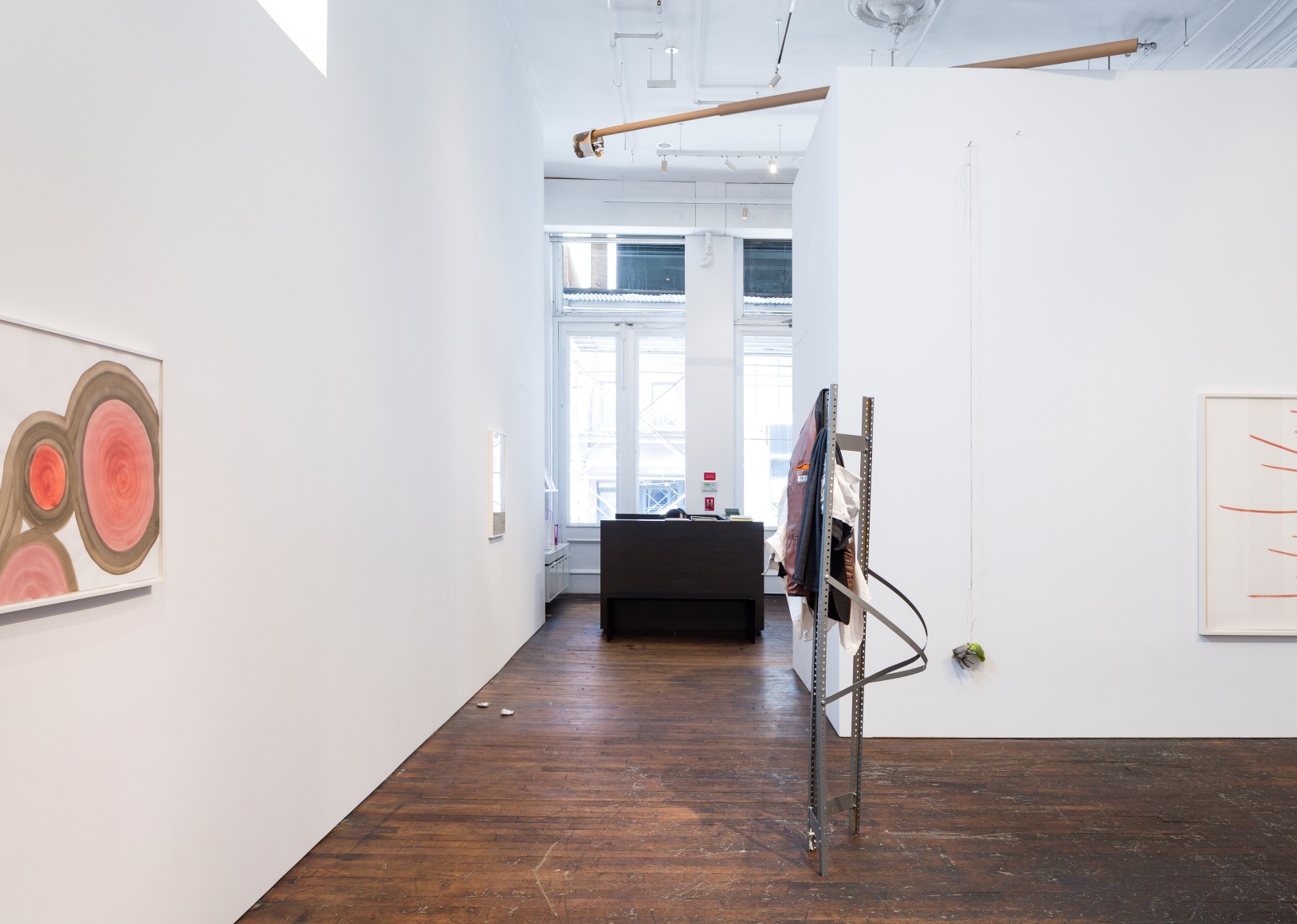 Silvia Bächli / Eric Hattan: between windows – installation view 5