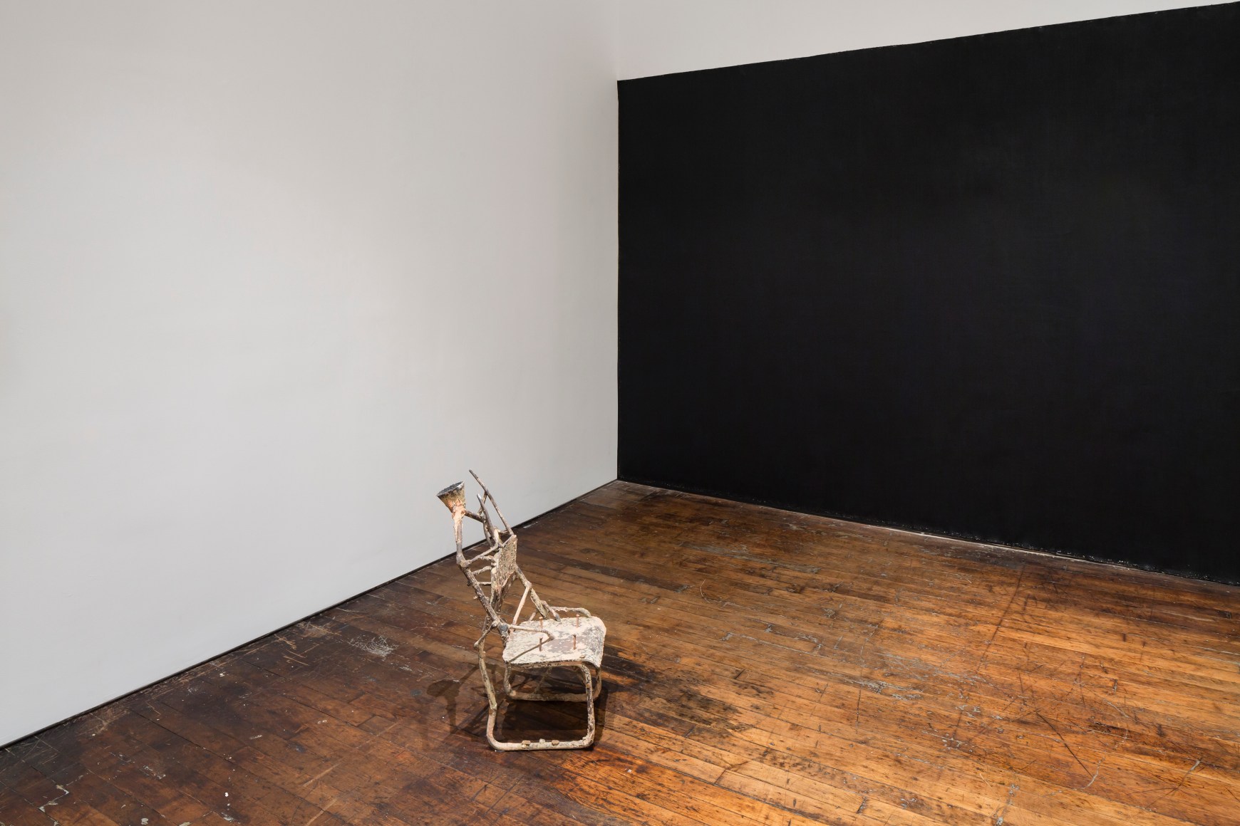 Untitled: Benassi, Bochner, Cabrita Reis, Gober, Nauman, Serra, Sosnowska, Tuttle, Walther – installation view 4