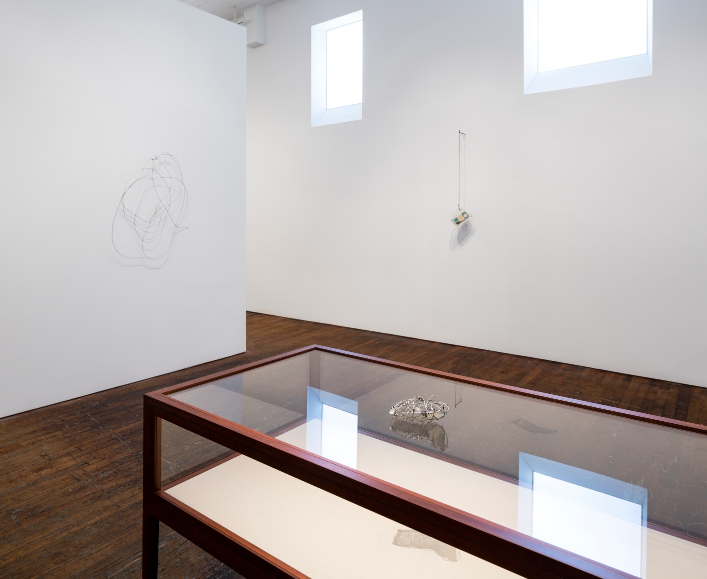 Richard Wentworth: Now and Then – installation view 2
