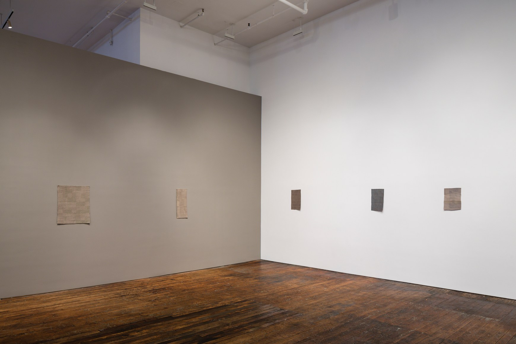 Helen Mirra: Bones are spaces – installation view 15