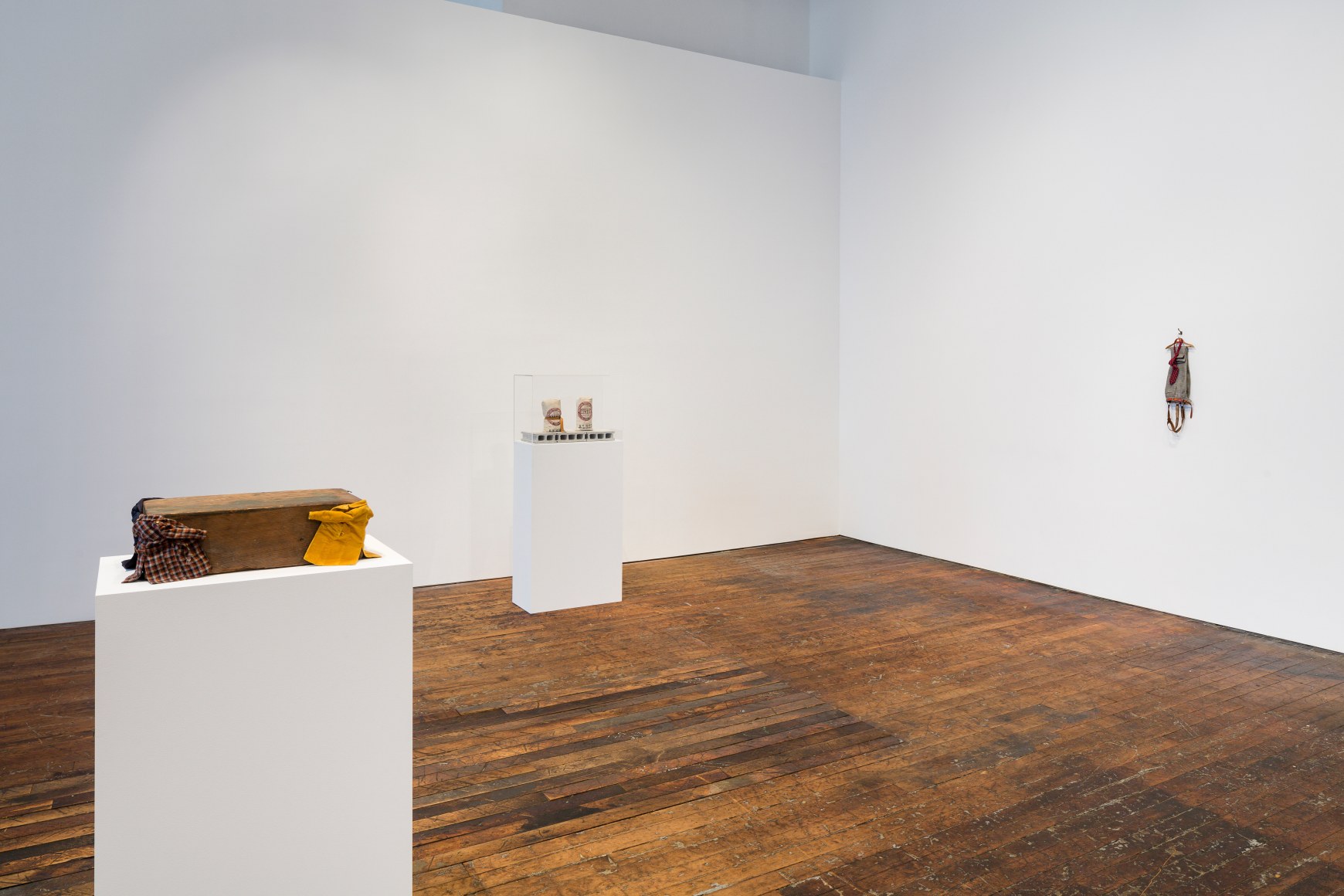 Charles LeDray: American Standard – installation view 8
