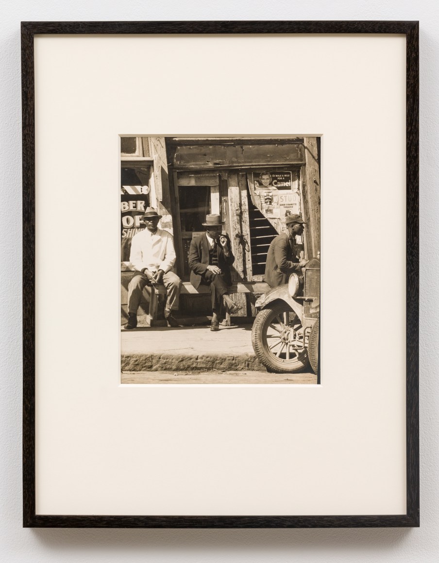 WALKER EVANS (1903-1975) Sidewalk in Vicksburg, Mississippi