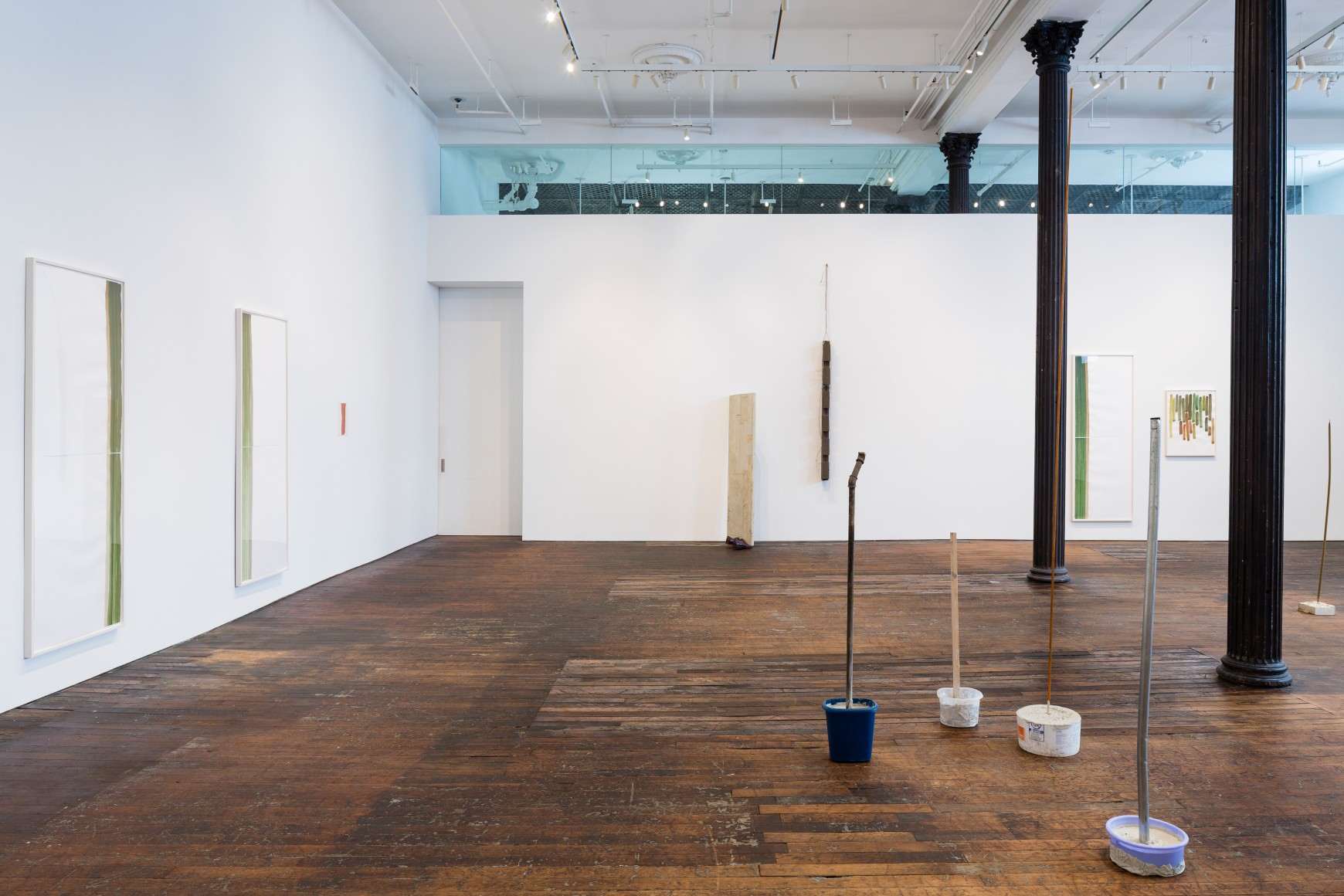 Silvia Bächli / Eric Hattan: between windows – installation view 16