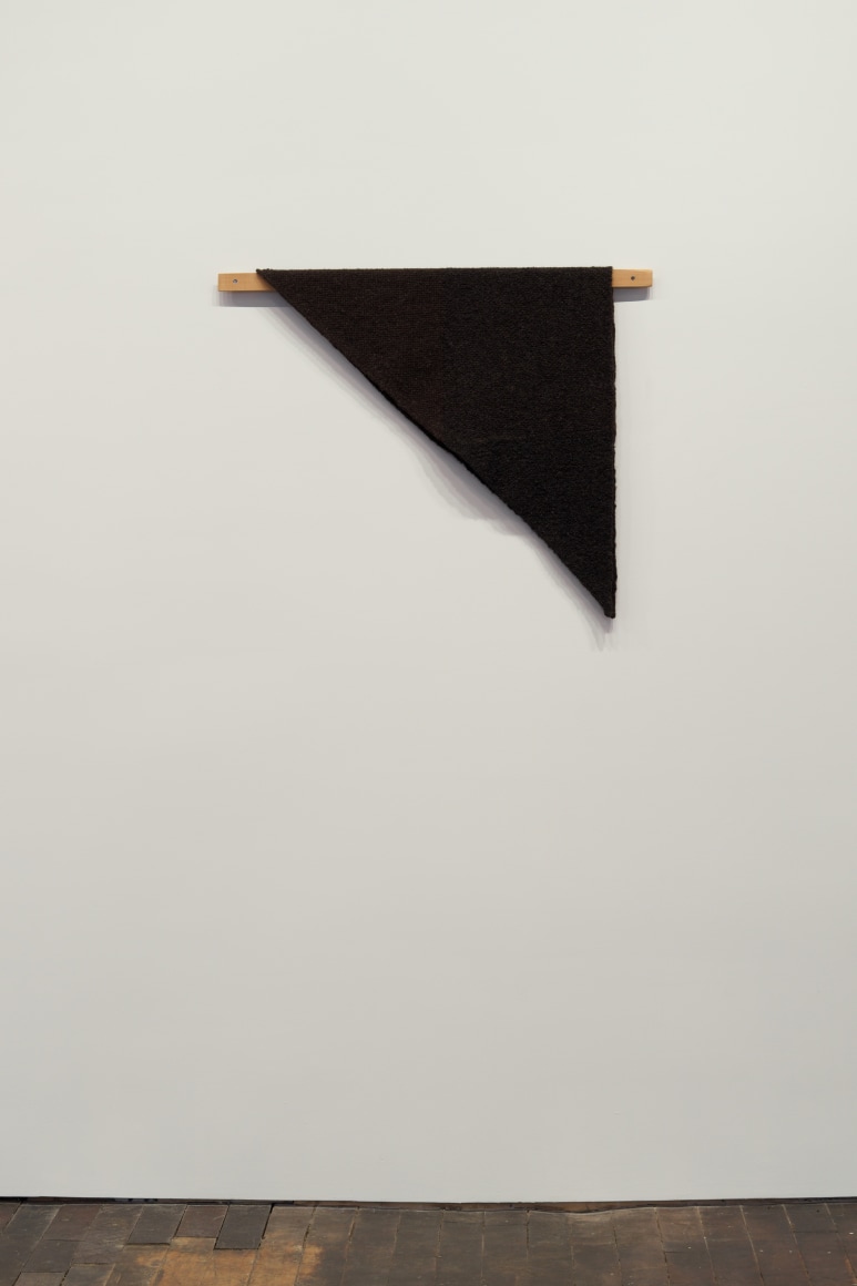 Waulked Triangle, CT04/MT02