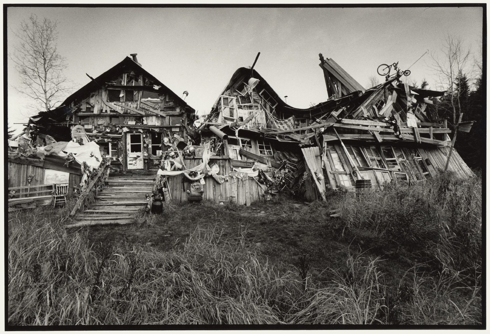 The Outlanders: Photographs by Mario Del Curto