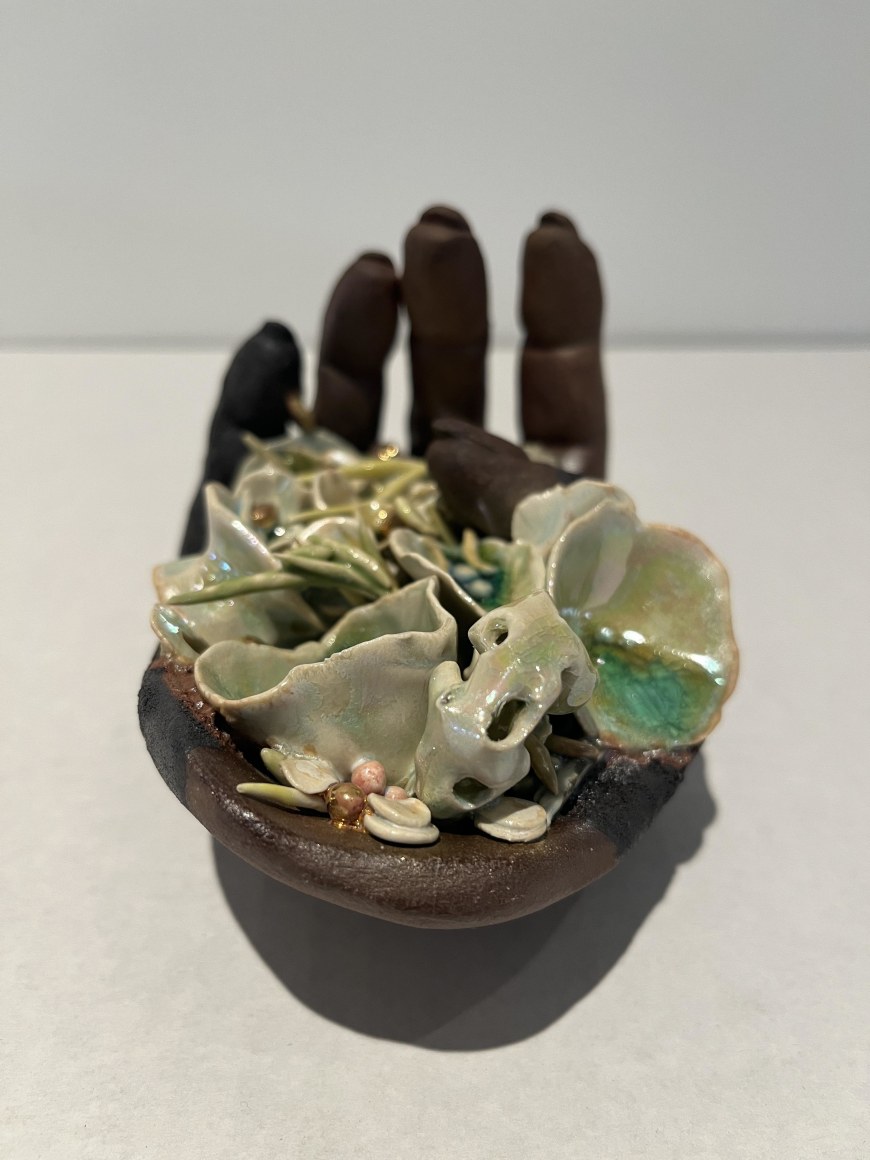 Jessica Kreutter, We are strangers except to the green, 2022