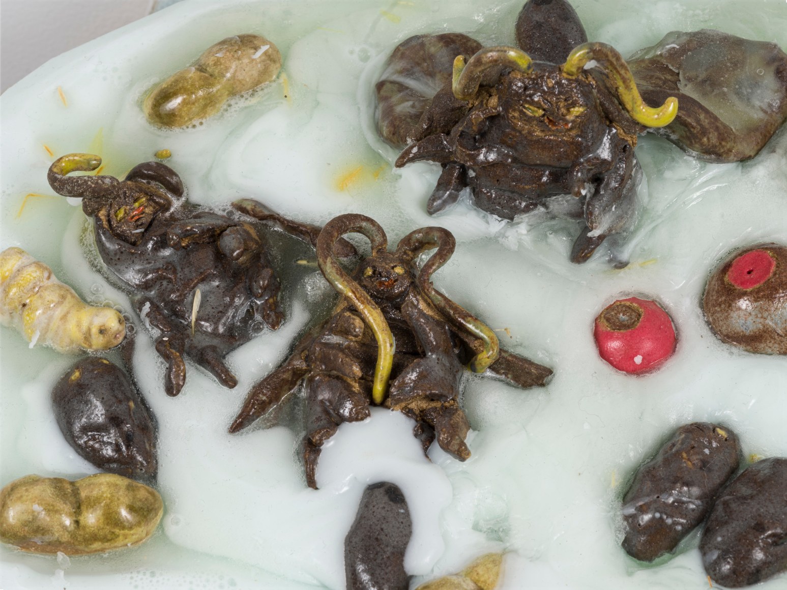 Lila de Magalhaes, &quot;Uninvited&quot; (Laundry Day), 2022