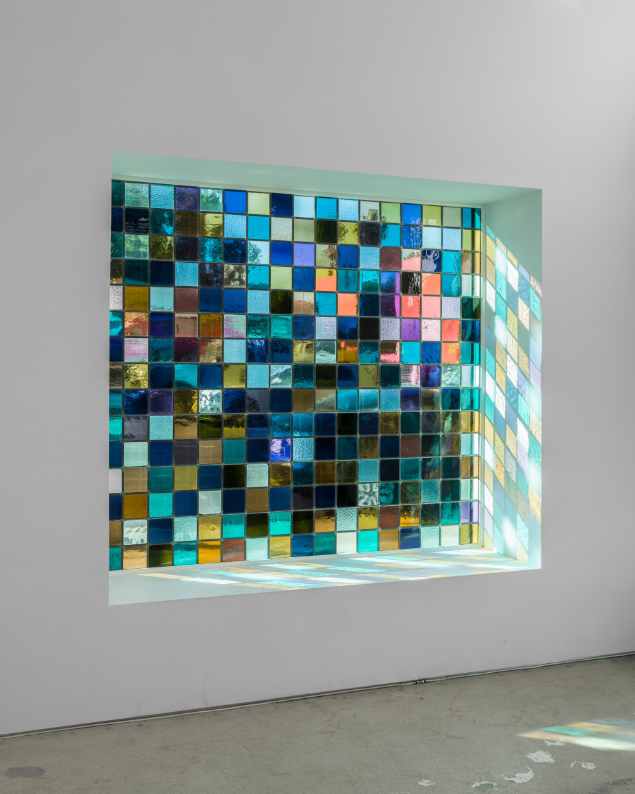 Kenturah Davis field projection I, 2021