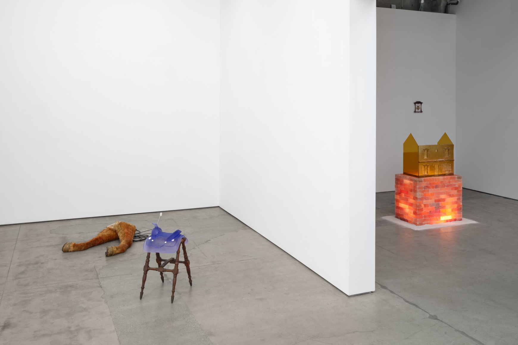 Sula Bermúdez-Silverman, Ichthyocentaur, Matthew Brown, Los Angeles, 2023. Installation view.
