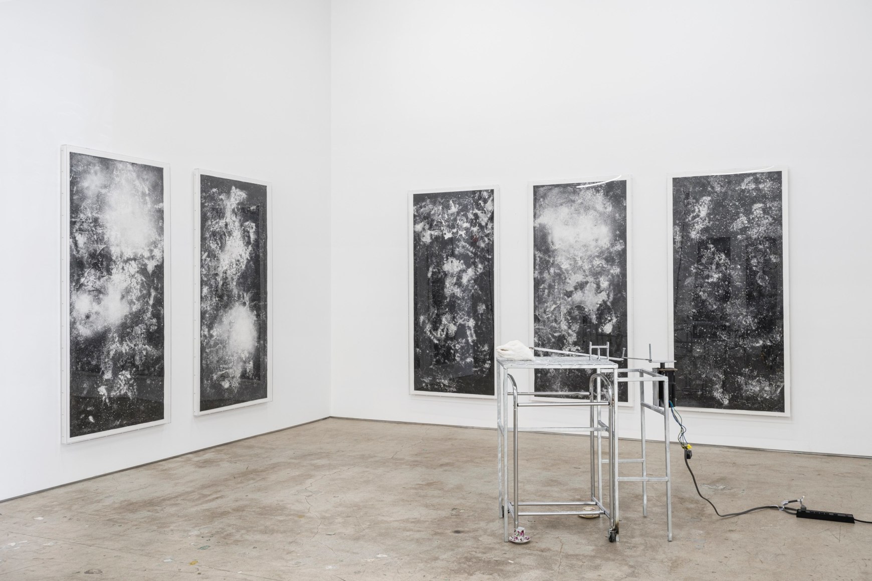 Jeffrey Meris, be ever wonderful, 2022., Installation view.