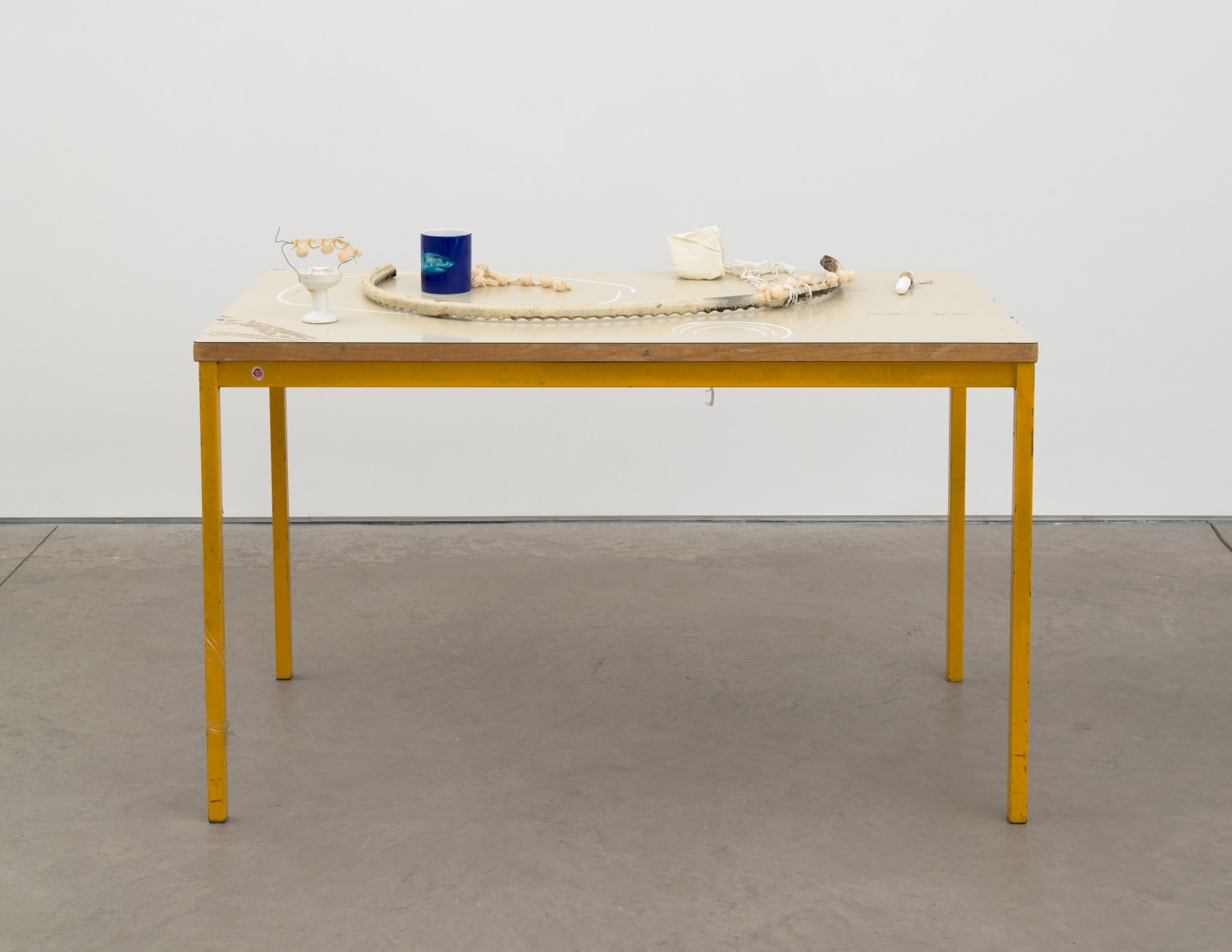 Uri Aran, Dogs, 2025