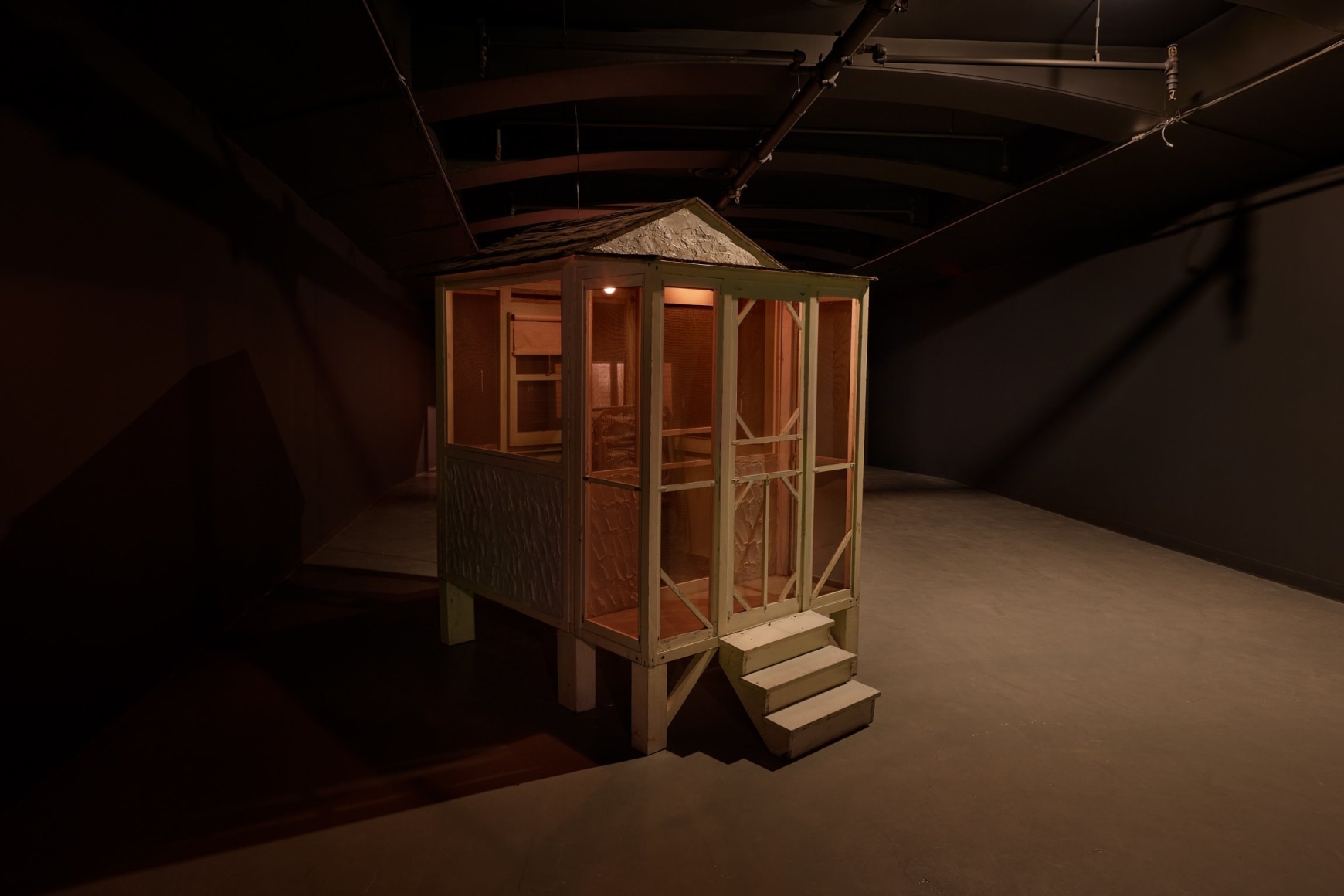 Tourist Cabin with Folded Bed
