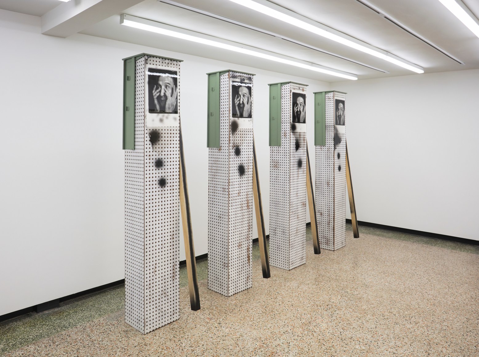 Phil Wager, Untitled, 2019 ( installation shot, downstairs back exhibition space, normal lighting) mixed media sculpture 76 x 13.75 x 18 inches 193.04 x 34.92 x 45.72 cm #PW013 ( series of 4 separate sculptures)