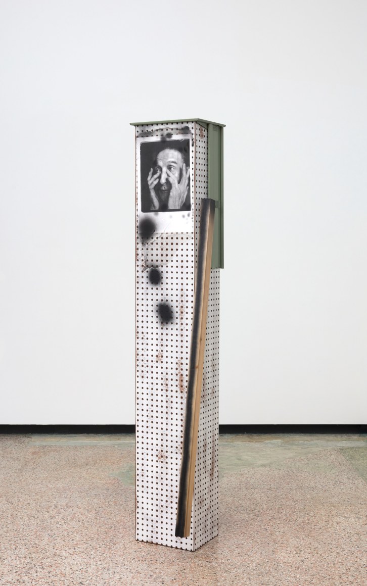 Phil Wager, Untitled, 2019 ( installation shot, downstairs back exhibition space, normal lighting) mixed media sculpture 76 x 13.75 x 18 inches 193.04 x 34.92 x 45.72 cm #PW013 ( series of 4 separate sculptures)