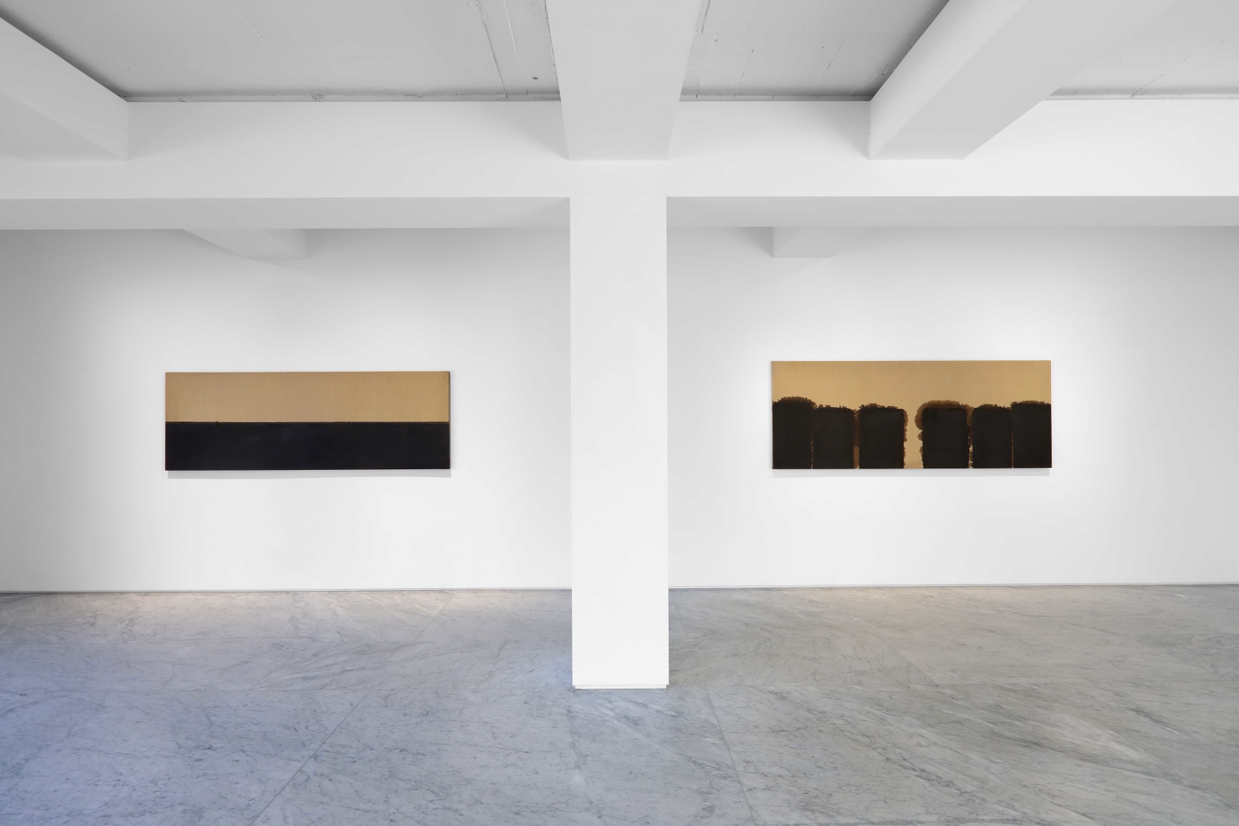 Installation view of&nbsp;Yun Hyong-keun 1989&ndash;1999&nbsp;at PKM. Courtesy of PKM Gallery.&nbsp;