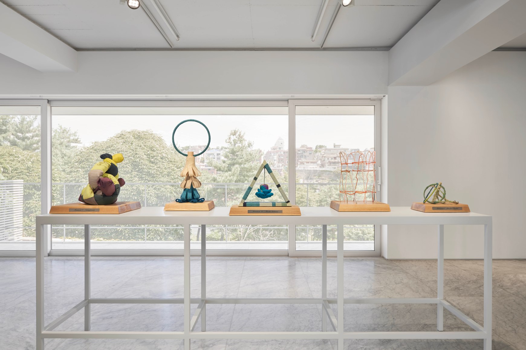 Installation view of Amateur Composer at PKM & PKM+., Courtesy of PKM Gallery.