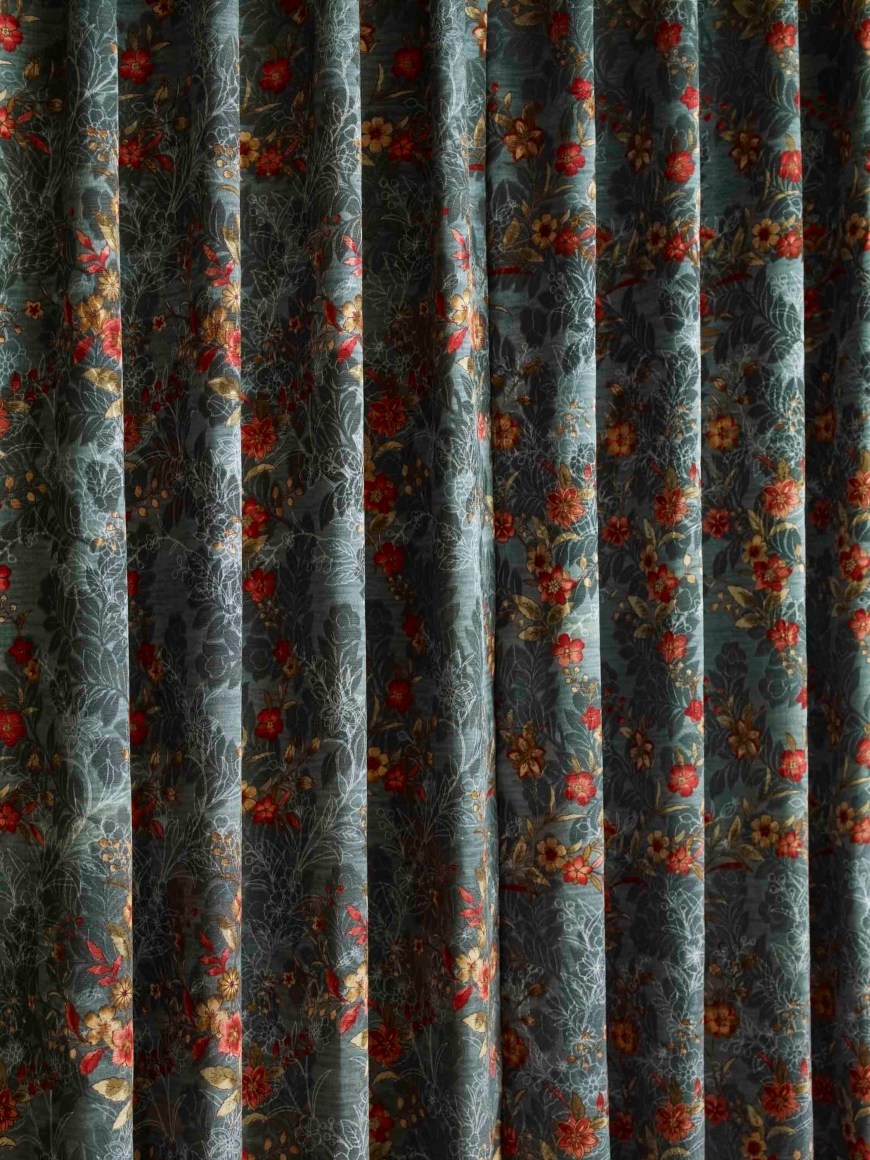 Heeseung Chung, Untitled, 2013. Archival pigment print, 160 x 120 cm. Courtesy of the artist &amp;amp; PKM Gallery.