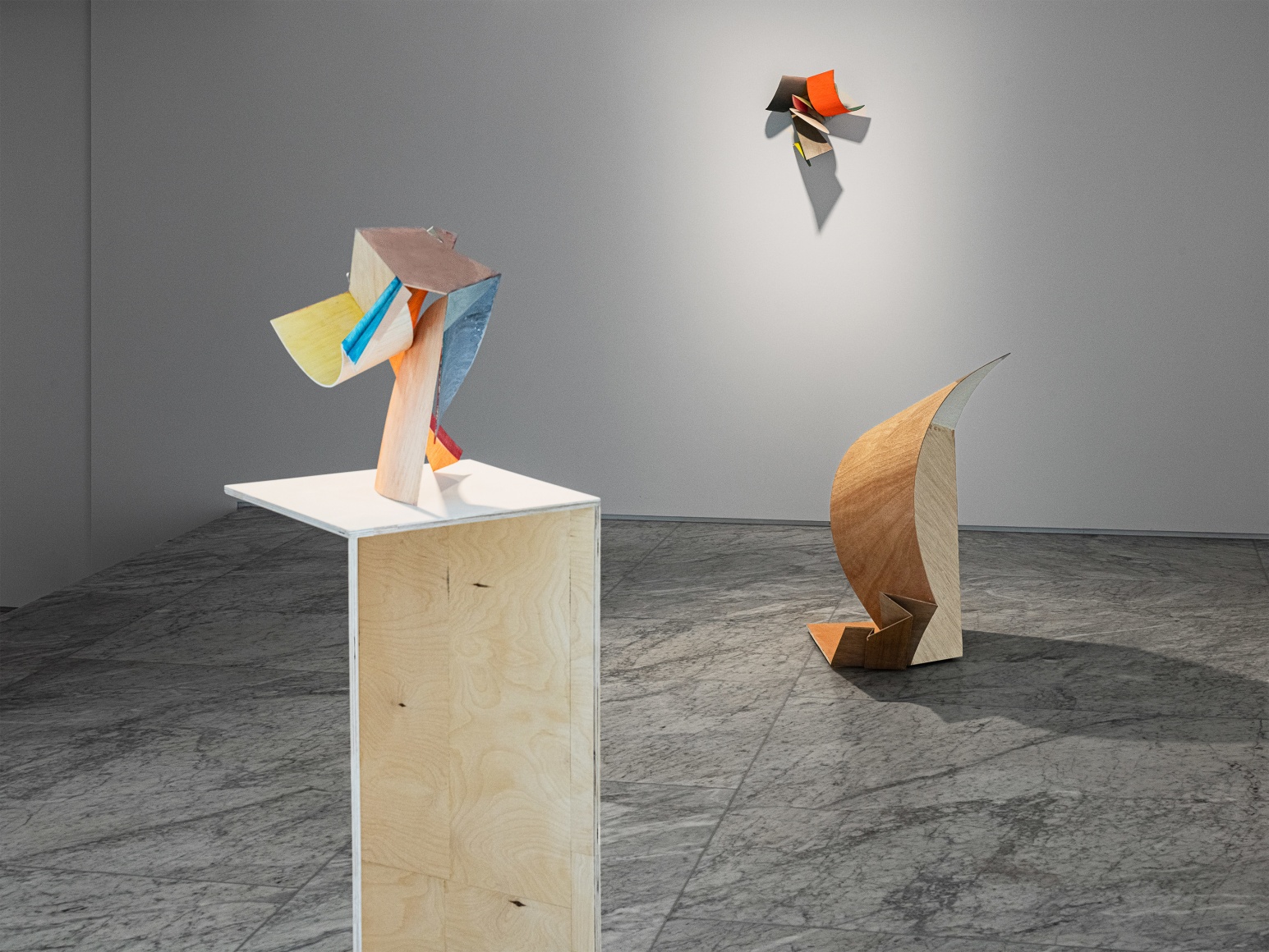 Installation view of "Koo Hyunmo: resemble" at PKM+. Courtesy of PKM Gallery. 