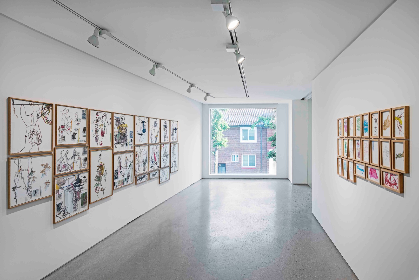 Installation view of Kim Jiwon:&nbsp;canvas fly at PKM &amp;amp; PKM+.&nbsp;, Courtesy of PKM Gallery.