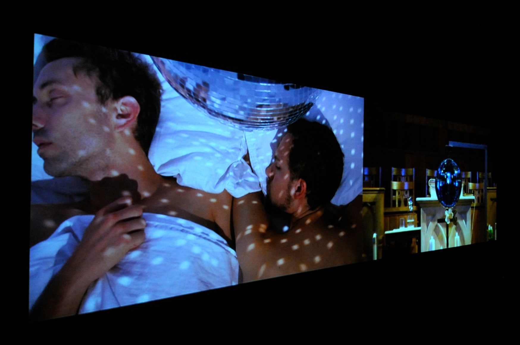 GEOFFREY ALDRIDGE All That Glitters 2011. Installation view: Conner Contemporary Art.