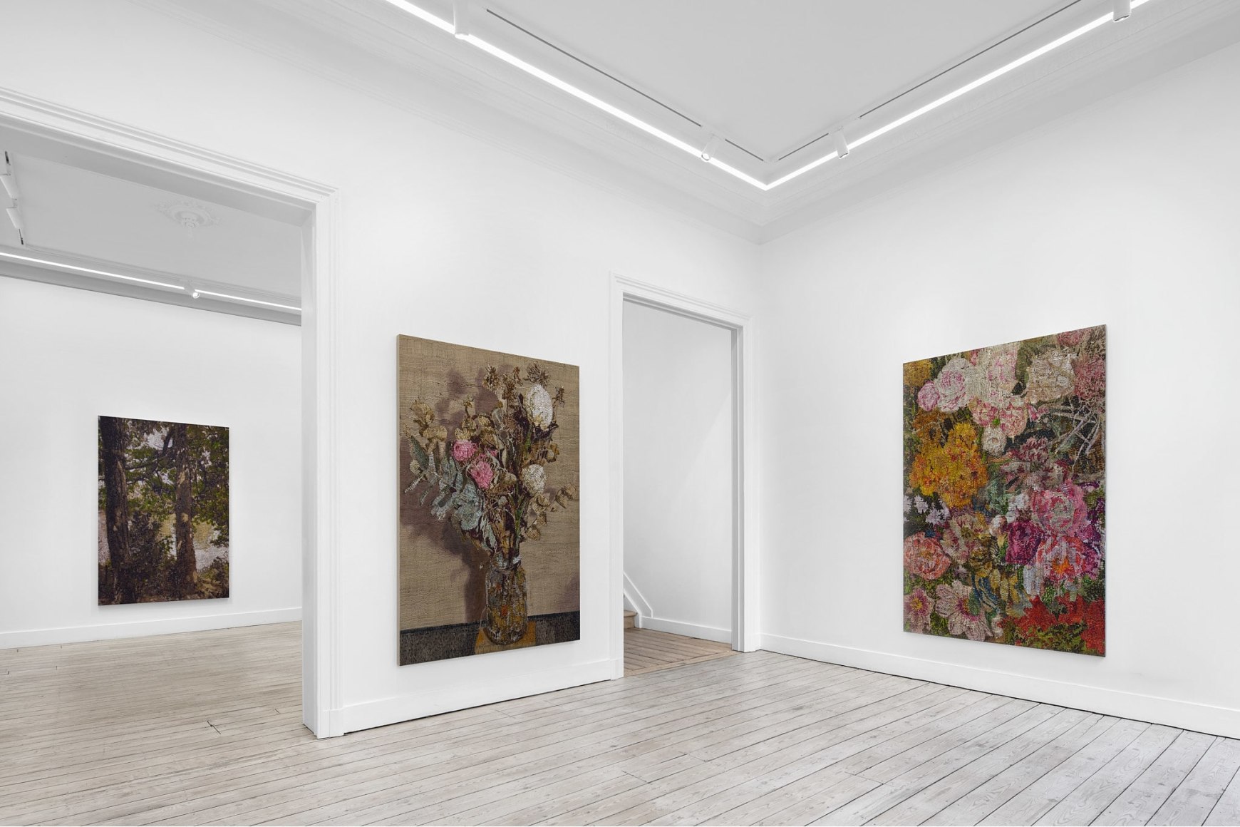 Installation view of Gregory Hodge, Echo, Nino Mier Gallery, Brussels, September 12 – October 25, 2025
