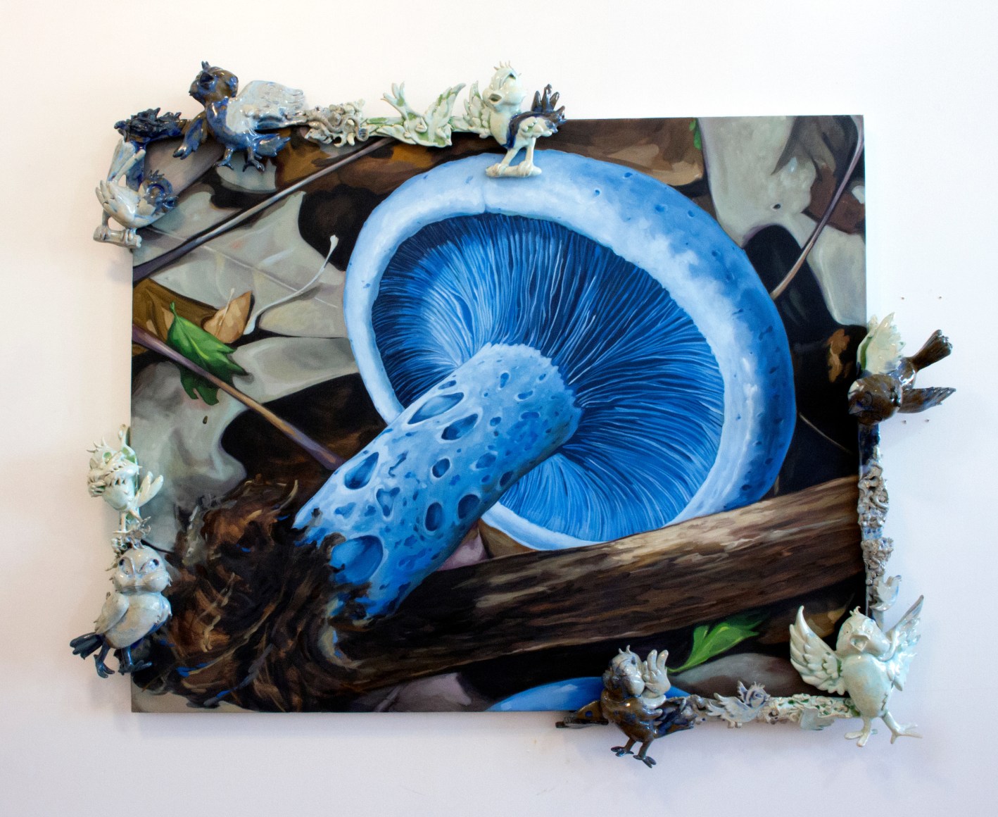 Stephanie Temma Hier On Those Blue Remembered Hills, 2020 Oil on linen with glazed stoneware sculpture 53 x 71 x 15 in 134.6 x 180.3 x 38.1 cm (SHI20.001)