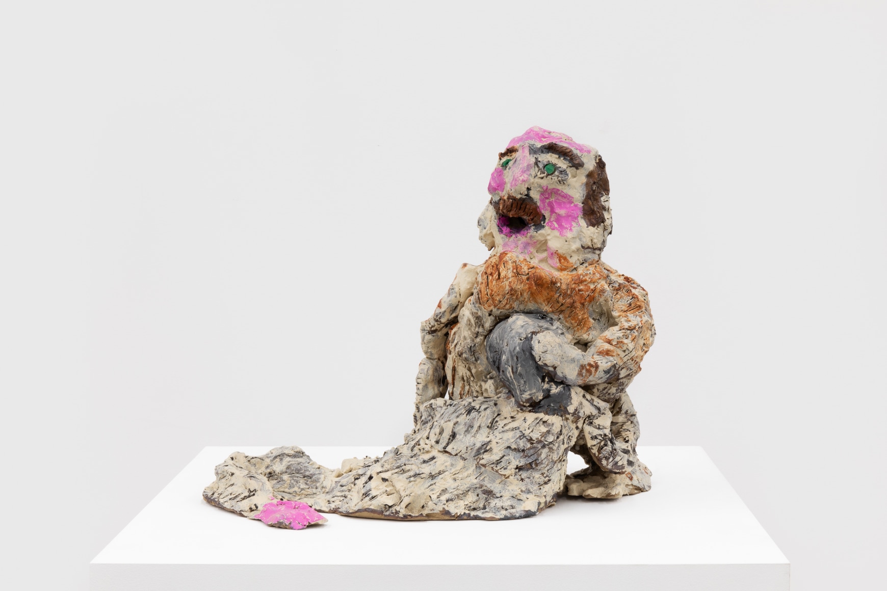 Raynes Birkbeck, Teddy and Detective Wally, 2020. Acrylic on ceramic, 15 1/2 x 21 x 12 in, 39.4 x 53.3 x 30.5 cm (RBI20.003)