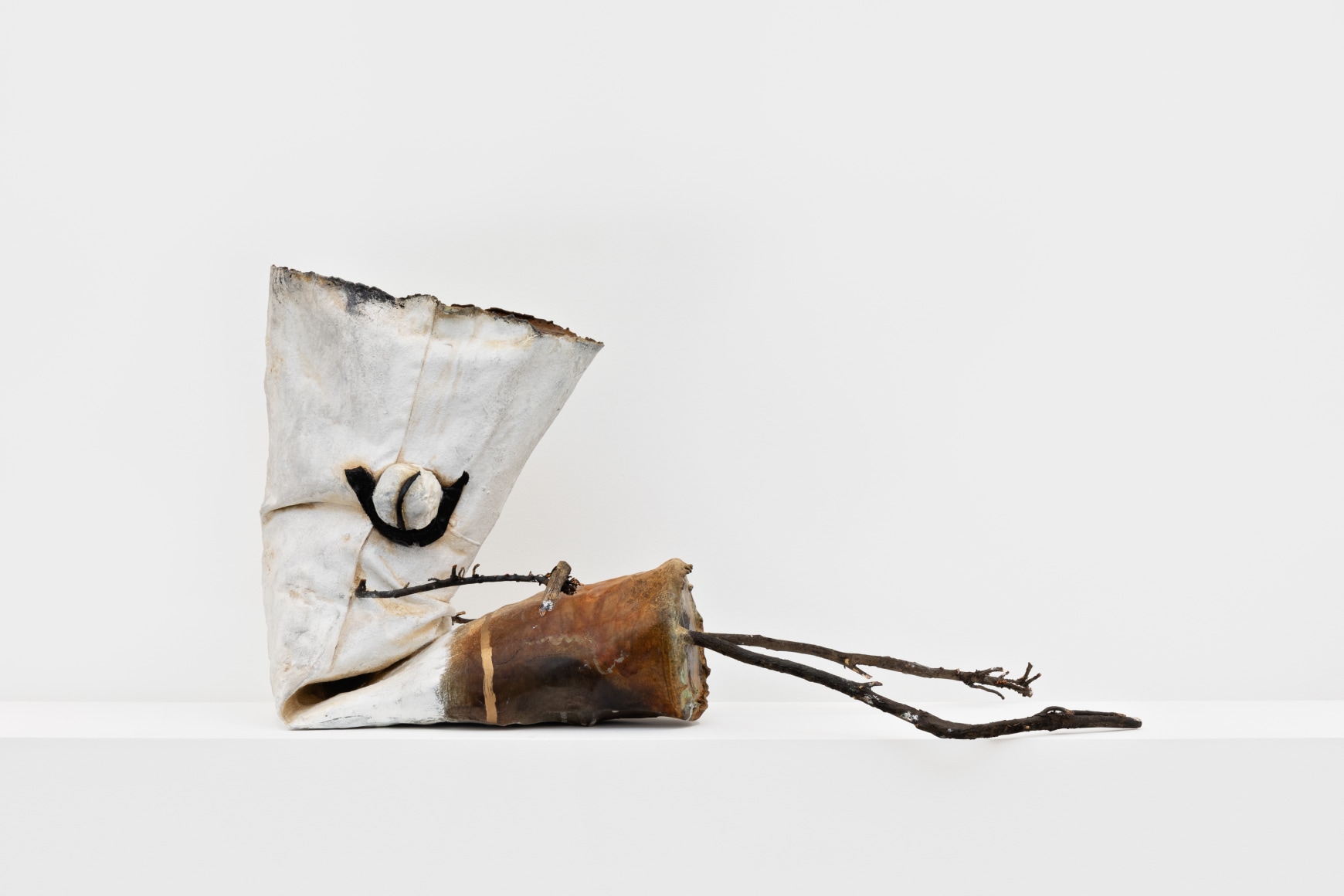 Jon Pylypchuk Untitled "I know I'll never love this way again" (Buttsy), 2021 Bronze 19 x 37 x 23 in 48.3 x 94 x 58.4 cm (JPY21.011) Jon Pylypchuk Untitled "I know I'll never love this way again" (Buttsy), 2021 Bronze 19 x 37 x 23 in 48.3 x 94 x 58.4 cm (JPY21.011)