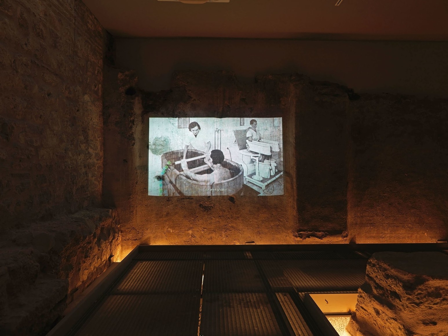 Hera B&uuml;y&uuml;ktaşcıyan,&nbsp;The Labyrinth of the World, Paradise of the Heart, 2022