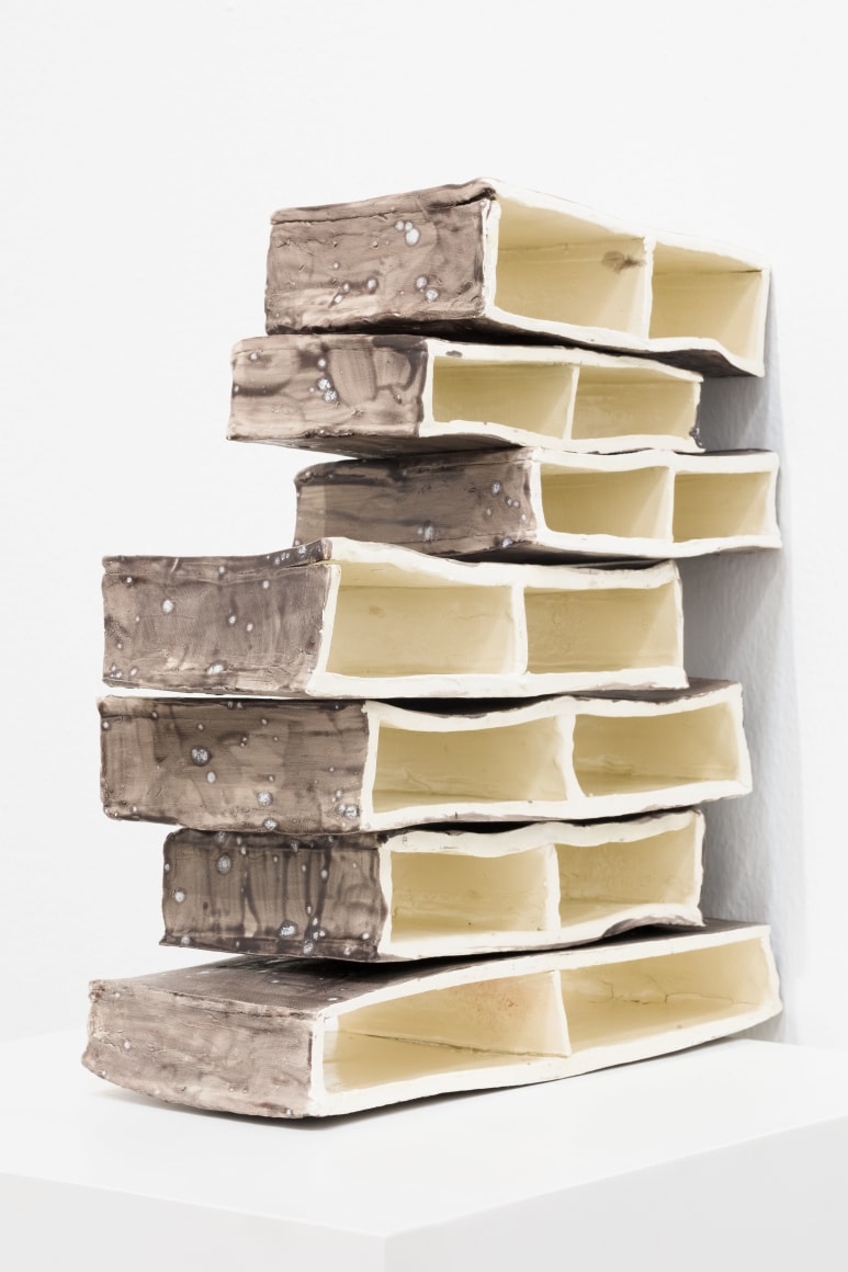 Afra Al Dhaheri, Hide and seek No.2, 2021, Glazed white stoneware, 30 x 14 x 35 cm