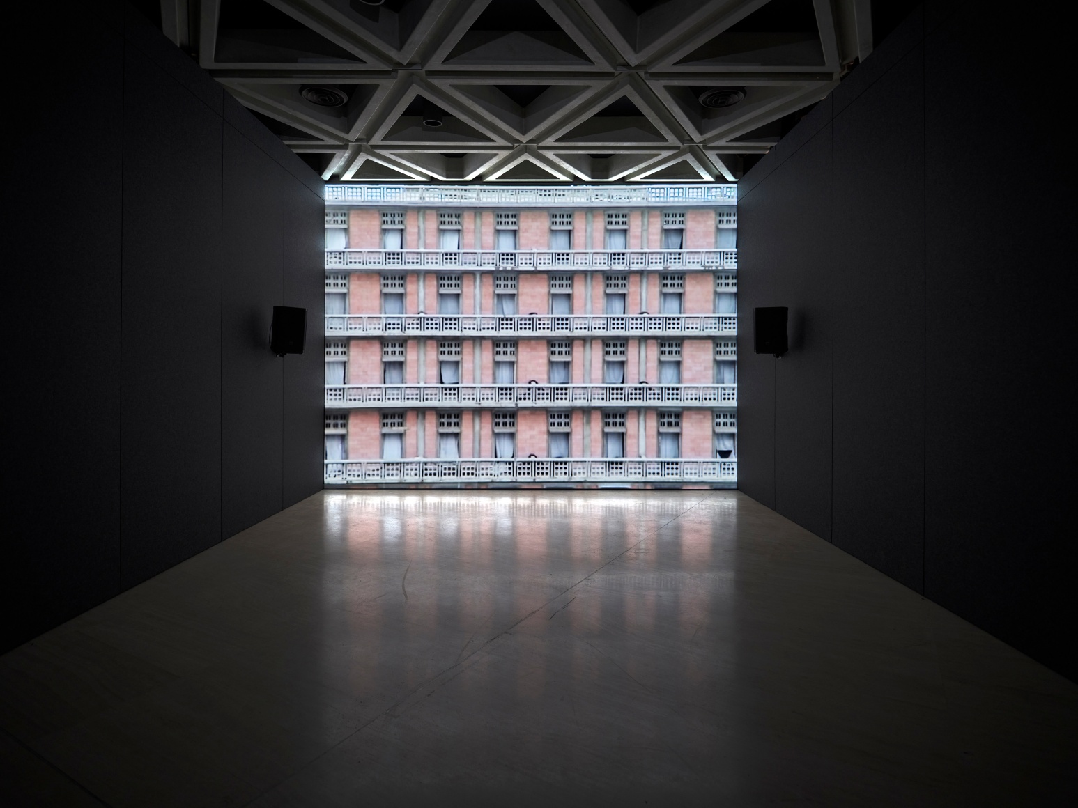 HALE TENGER / BORDERS / BORDERS, Installation view at The Art Gallery of Western Australia, Boorloo/Perth, 2025
