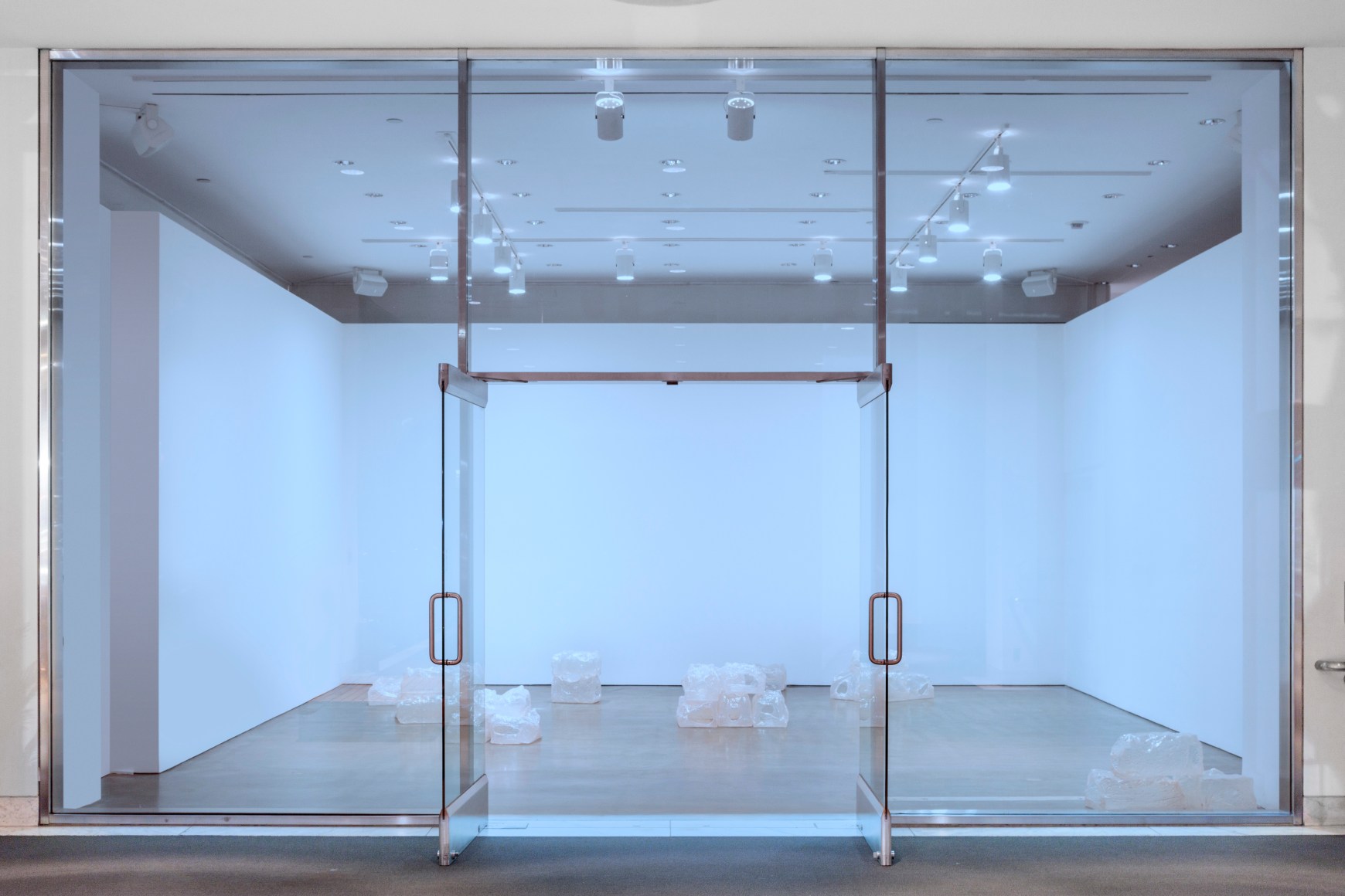 Shadi Habib Allah, Measured Volumes